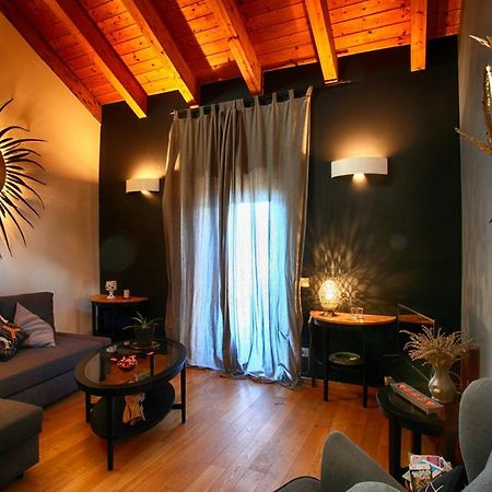 The Cozy Nest - Bellano Villa Bagian luar foto
