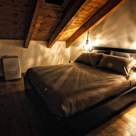 The Cozy Nest - Bellano Villa Bagian luar foto