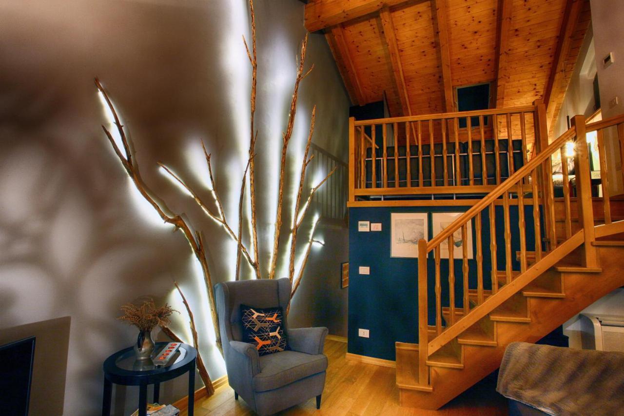 The Cozy Nest - Bellano Villa Bagian luar foto